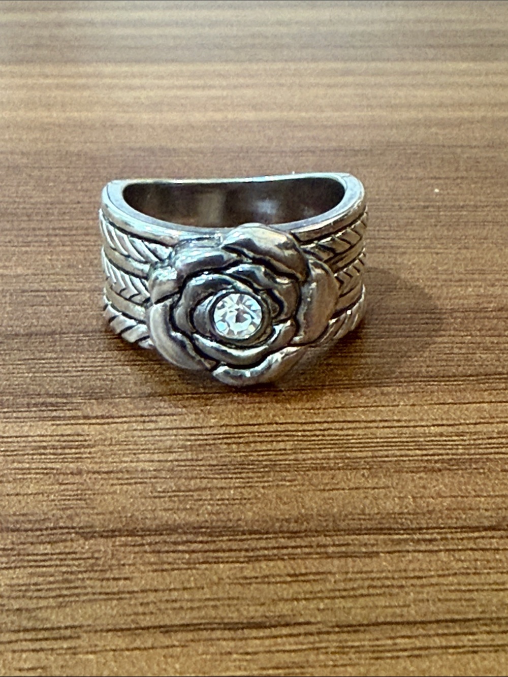 Vintage Juicy Couture Kohl's Silver Rhinestone Rose Statement Ring 7.5